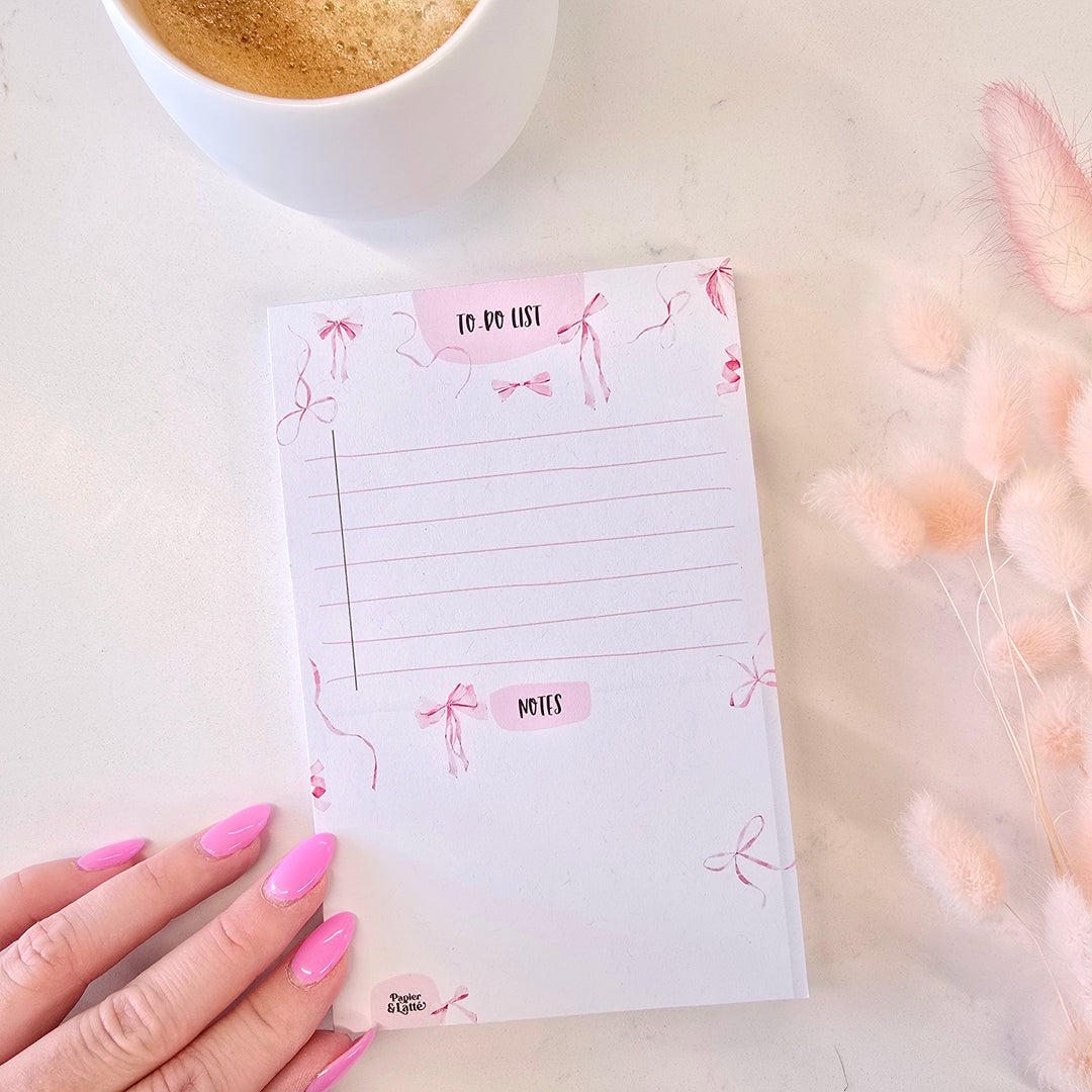31 - Boucles roses - PETIT Bloc-notes