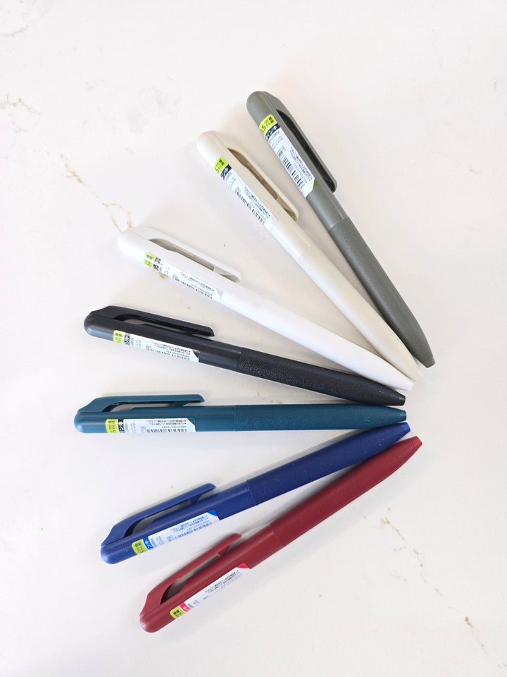 Pentel - Stylo à bille - Calme - 0.5mm