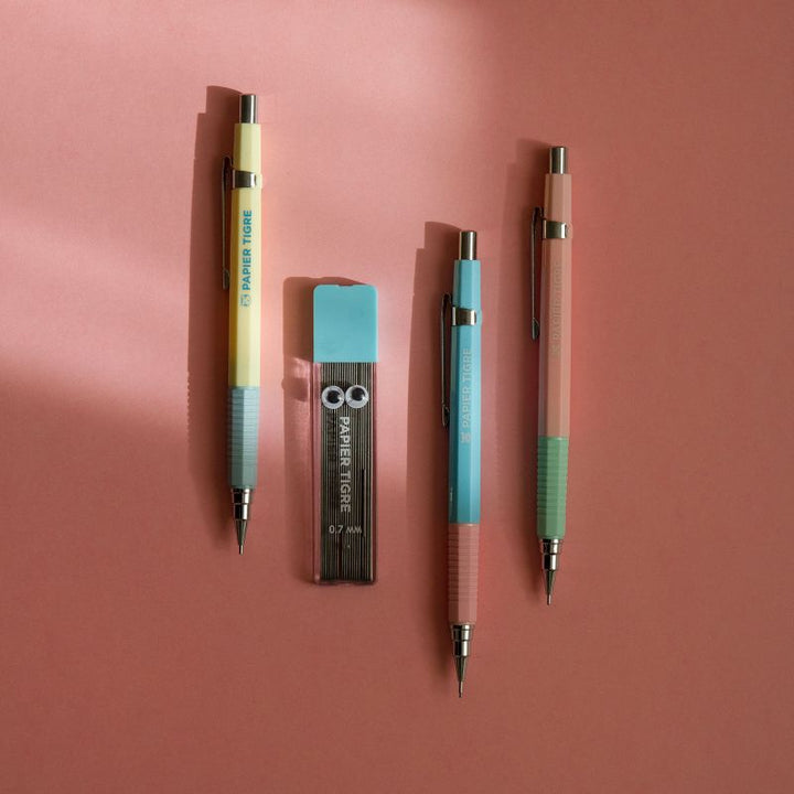 Pousse-mine (0.7mm) à l'unité