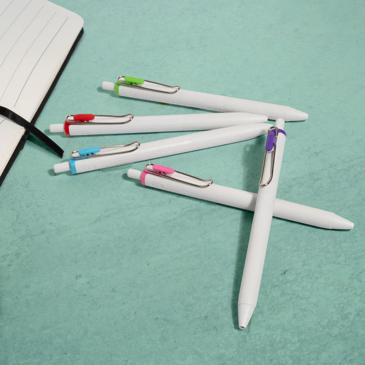 Uni-ball One - stylo gel rétractable - À l'unité