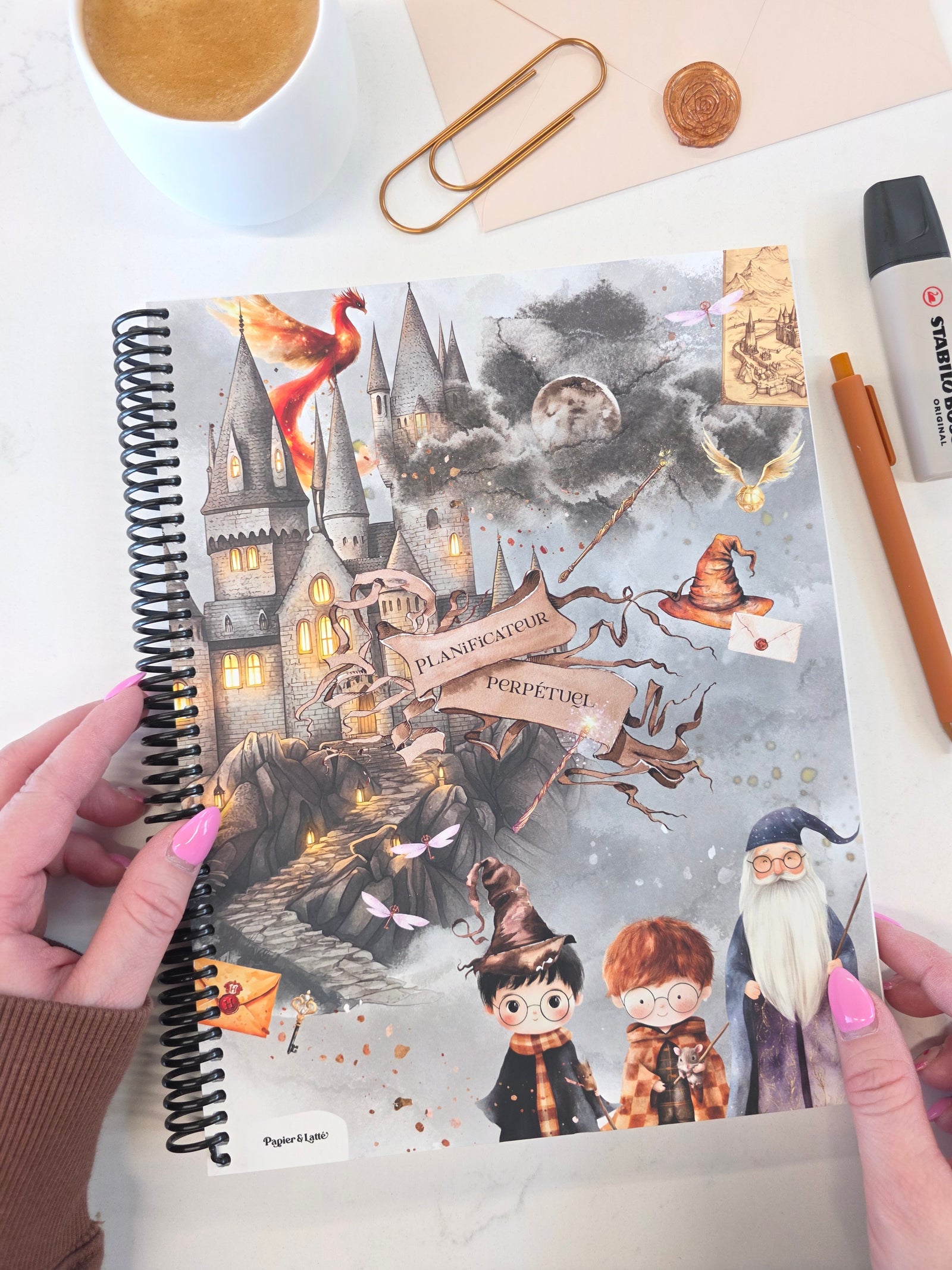 Agenda Papier & Latté 3e édition avec mise en page minimaliste pour planification efficace