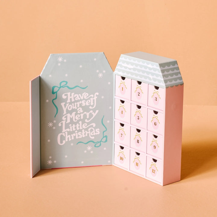Calendrier de l'Avent avec ornements de Noël Coquette